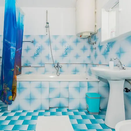 Apartment Comfortable Puh With Built Barbecue In Pula
