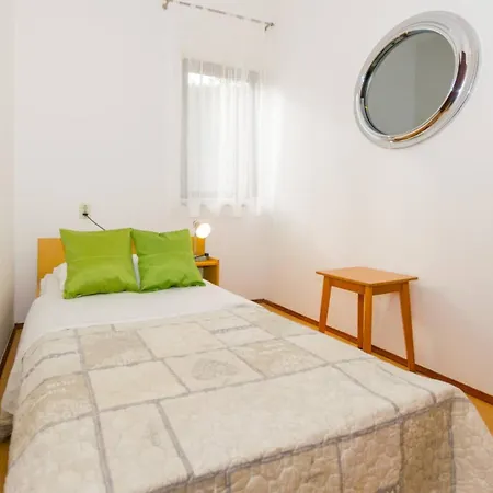 Apartment Comfortable Puh With Built Barbecue In