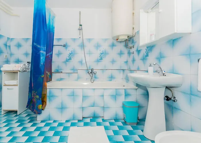 Lejlighed Comfortable Puh With Built Barbecue In Pula